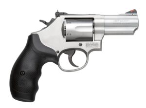 Smith & Wesson Model 66 Combat Magnum .357 Magnum 2.75in stainless 6-shot revolver with synthetic grip