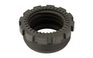 Yankee Hill 3051TI Kurz titanium QD adapter 1-3/8-24 matte black