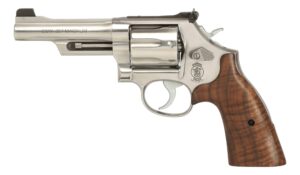Smith & Wesson 686-7 Mountain Gun 4" stainless .357 Magnum revolver with wood grips