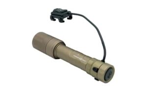 Cloud Defensive REIN 3.0 1250-lumen weaponlight Flat Dark Earth on MLOK mount